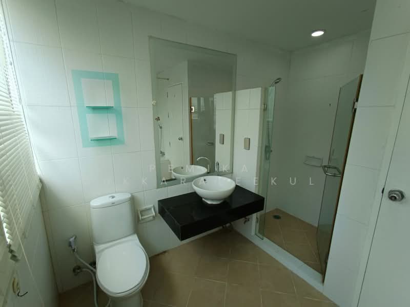 St Louis Grand Terrace, Bangkok, Soi Sathon 11 S Sathon Rd, Yan Nawa, Sathon, Bangkok, 2 Bedrooms, 117 sqm, Condo For Sale, by Pemika Aukkaraleekul, 500388428 - DDproperty.com