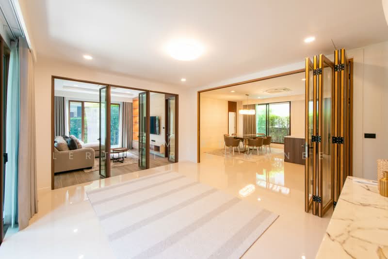 Burasiri Krungthep Kreetha, Bangkok, 95 Soi Pracha Ruam Chai, Hua Mak, Bang Kapi, Bangkok, 4 Bedrooms, 330 sqm, Single Detached House For Sale, by Pimlada Lertritrungmanee, 500388429 - DDproperty.com