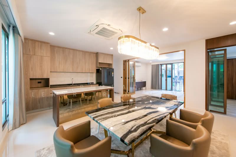Burasiri Krungthep Kreetha, Bangkok, 95 Soi Pracha Ruam Chai, Hua Mak, Bang Kapi, Bangkok, 4 Bedrooms, 330 sqm, Single Detached House For Sale, by Pimlada Lertritrungmanee, 500388429 - DDproperty.com