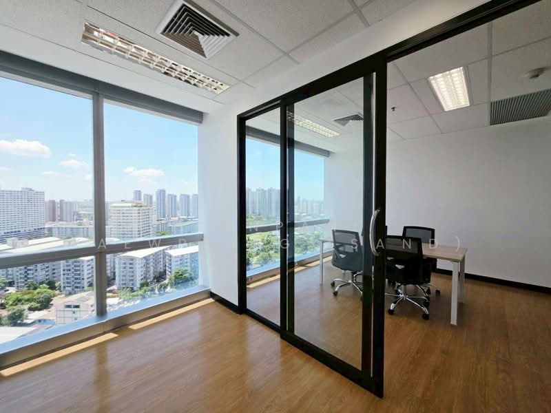 192 sqm Ratchada Office for Rent | Move-in Ready | Near MRT Thailand Cultural Centre, Bangkok, Huai Khwang, Bangkok, , 192 sqm, Office Space For Rent, by Pornpann Kaewplang (Sand), 500388452 - DDproperty.com