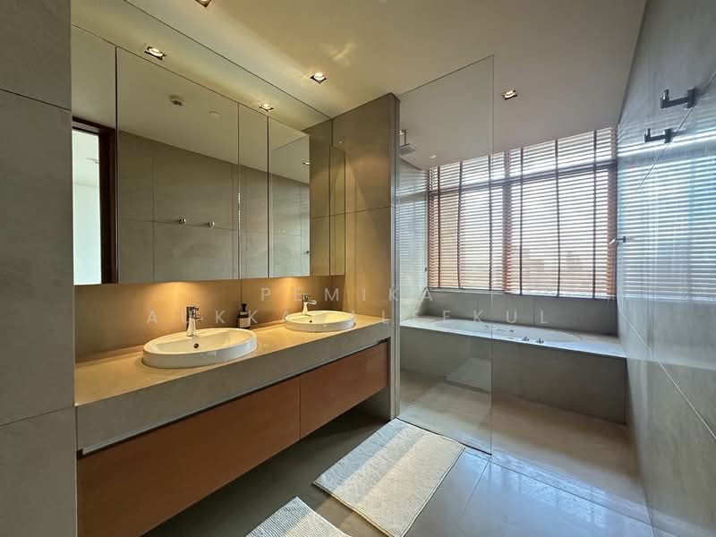 The Sukhothai Residences : เดอะ สุโขทัย เรสซิเด้นซ์, กรุงเทพ, 3 ถนนสาทรใต้ แขวงทุ่งมหาเมฆ เขตสาทร กรุงเทพมหานคร, ทุ่งมหาเมฆ, สาทร, กรุงเทพ, 174 ตร.ม., คอนโด ขาย, โดย Pemika Aukkaraleekul, 500388455 - DDproperty.com