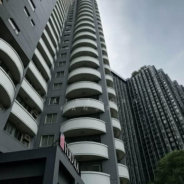 Witthayu Complex, Bangkok, 1673 New Petchaburi Road, Makkasan, Ratchathewi, Bangkok, 2 Bedrooms, 80 sqm, Condo For Rent, by Patraporn Kansri, 500388463 - DDproperty.com
