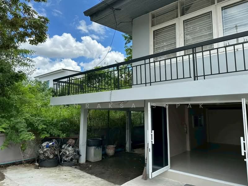3-BR House, Bangkok, Phra Kanong Nua, Watthana, Bangkok, 3 Bedrooms, 150 sqm, Single Detached House For Rent, by Boonraksa Sopak, 500388477 - DDproperty.com