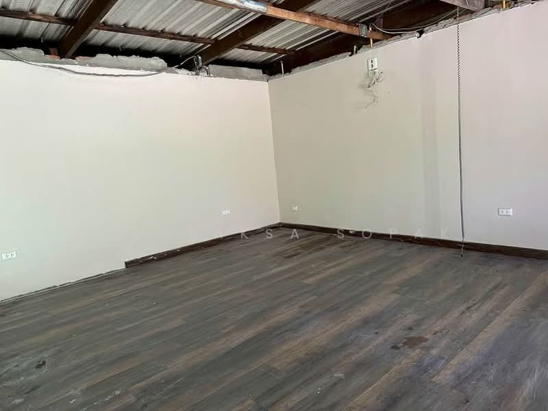 3-BR House, Bangkok, Phra Kanong Nua, Watthana, Bangkok, 3 Bedrooms, 150 sqm, Single Detached House For Rent, by Boonraksa Sopak, 500388477 - DDproperty.com