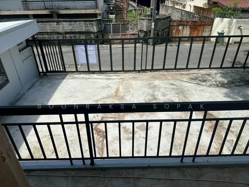 บ้าน 3-ห้องนอน, กรุงเทพ, พระโขนงเหนือ, วัฒนา, กรุงเทพ, 150 ตร.ม., บ้านเดี่ยว ให้เช่า, โดย Boonraksa Sopak, 500388477 - DDproperty.com