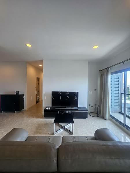 The Crest Sukhumvit 34, Bangkok, 778 Sukhumvit Road, Khong Tan, Khlong Toei, Bangkok, 2 Bedrooms, 101 sqm, Condo For Sale, by Ratsarin Sirinipaspong, 500388481 - DDproperty.com