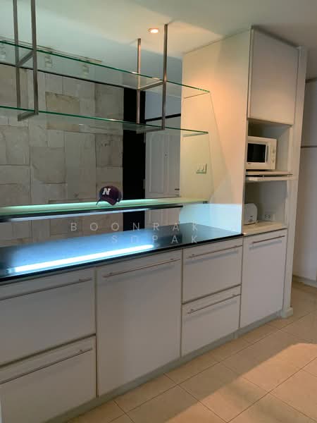 Kiarti Thanee City Mansion, Bangkok, Soi Sukhumvit 31, Khlongtoei Nua, Watthana, Bangkok, 3 Bedrooms, 195 sqm, Condo For Rent, by Boonraksa Sopak, 500388506 - DDproperty.com