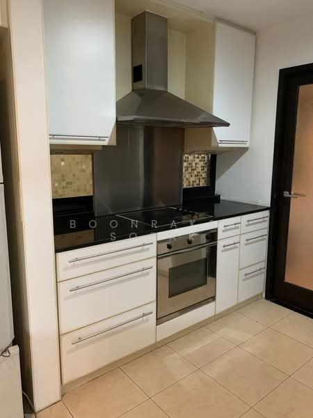 Kiarti Thanee City Mansion, Bangkok, Soi Sukhumvit 31, Khlongtoei Nua, Watthana, Bangkok, 3 Bedrooms, 195 sqm, Condo For Rent, by Boonraksa Sopak, 500388506 - DDproperty.com