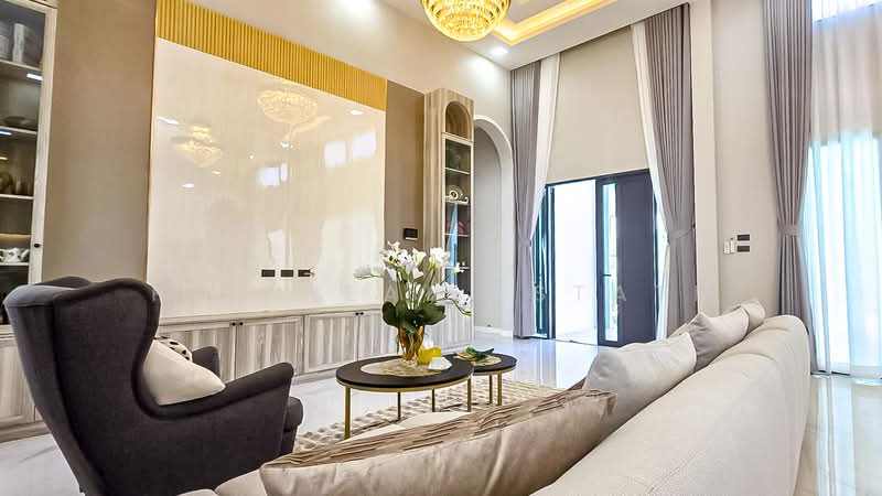 Luxury Pool Villa for Sale Mabprachan East Pattaya 4Bedroom, Chon Buri (Pattaya), Bang Lamung, Bang Lamung (Pattaya), Chon Buri (Pattaya), 4 Bedrooms, 400 sqm, Villa For Sale, by PLC real estate, 500388519 - DDproperty.com
