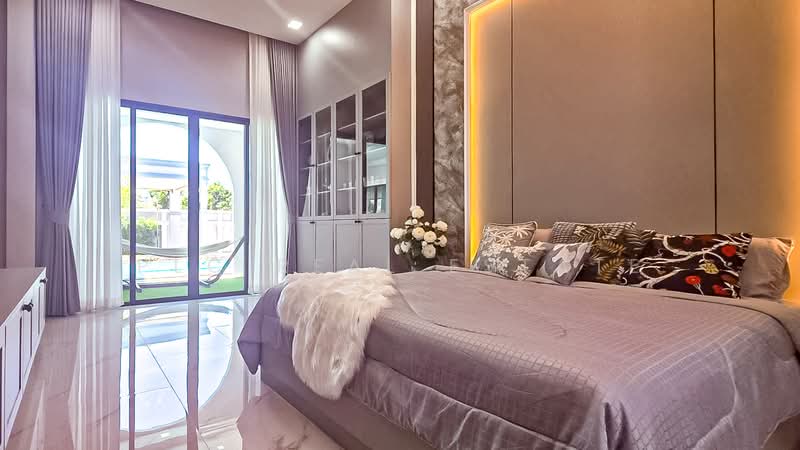 Luxury Pool Villa for Sale Mabprachan East Pattaya 4Bedroom, Chon Buri (Pattaya), Bang Lamung, Bang Lamung (Pattaya), Chon Buri (Pattaya), 4 Bedrooms, 400 sqm, Villa For Sale, by PLC real estate, 500388519 - DDproperty.com