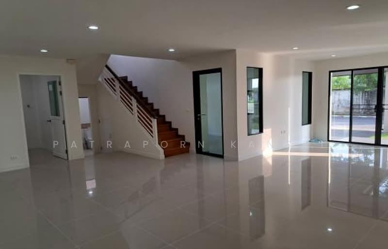 บ้าน 5-ห้องนอน, กรุงเทพ, ดอกไม้, ประเวศ, กรุงเทพ, 300 ตร.ม., บ้านเดี่ยว ให้เช่า, โดย Patraporn Kansri, 500388534 - DDproperty.com