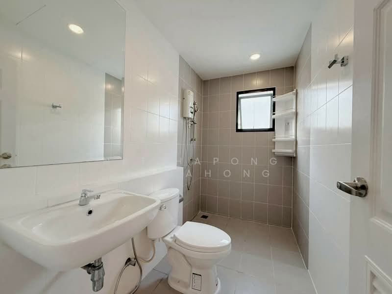 The City Ramintra-Wongwaen, Bangkok, Lieb wong wean - Thai Raman Road, Sam Wa Tawan Tok, Khlong Sam Wa, Bangkok, 4 Bedrooms, 200 sqm, Single Detached House For Rent, by Natthapong Laomahong, 500388538 - DDproperty.com
