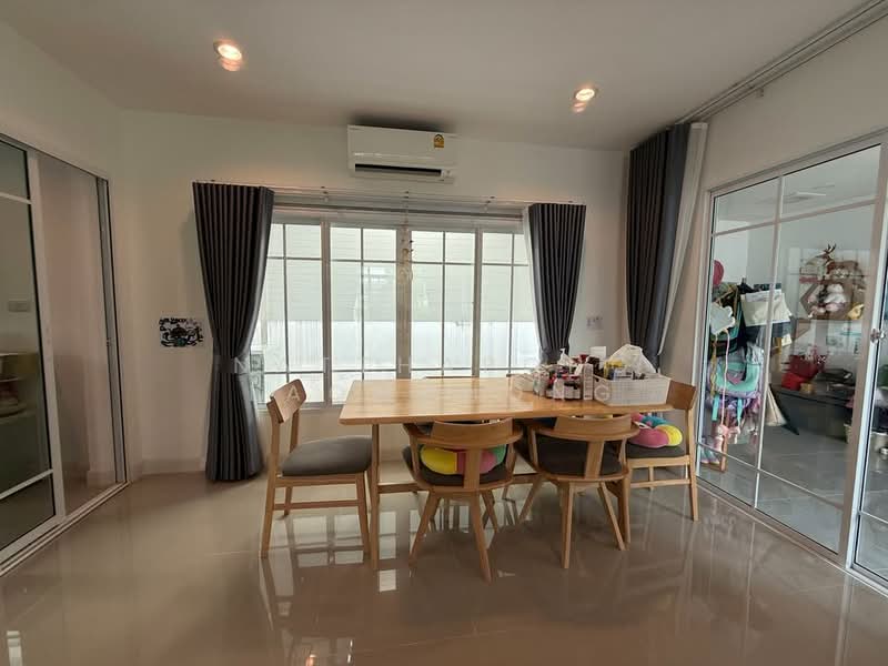 undefined, Bangkok, Praborommaharatchawang, Phra Nakhon, Bangkok, 3 Bedrooms, 204 sqm, Single Detached House For Sale, by Natthapong Laomahong, 500388547 - DDproperty.com