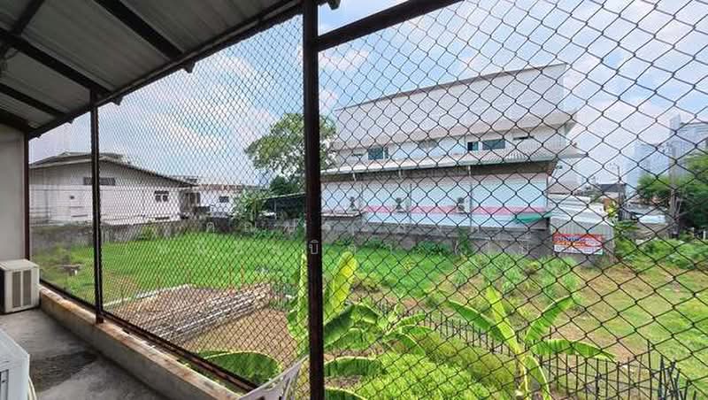 ที่ดินพร้อมอาคารสำนักงาน ถ.เทพารักษ์ ซ.เทพารักษ์ 18 ต.เทพารักษ์ อ.เมืองสมุทรปราการ จ.สมุทรปราการ, Samut Prakan, เทพารักษ์, Thepharak, Muang Samut Prakarn, Samut Prakan, , 480 sqm, Business For Sale, by คุณประสงค์ เหมือนบิดา (โบ้), 500388588 - DDproperty.com