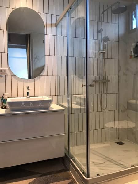 4-BR Townhouse, Bangkok, Khlong Tan Nua, Watthana, Bangkok, 4 Bedrooms, 250 sqm, Townhouse For Rent, by Vichai Annavakulthorn, 500388604 - DDproperty.com