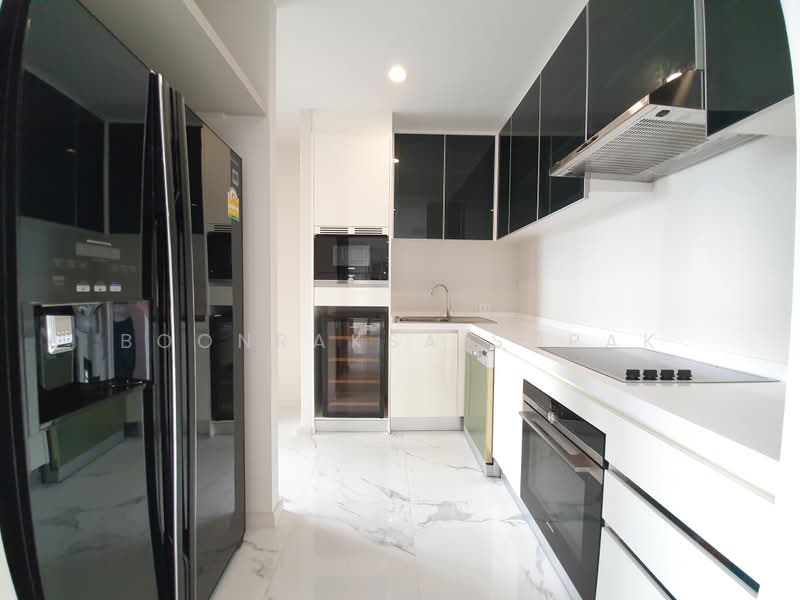 Noble Ploenchit, Bangkok, 1035 Ploenchit Road, Lumphini, Pathum Wan, Bangkok, 3 Bedrooms, 181 sqm, Condo For Rent, by Boonraksa Sopak, 500388629 - DDproperty.com