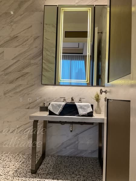 The Residences At Mandarin Oriental, Bangkok, 117 Charoen Nakorn Road, Khlong Ton Sai, Khlong San, Bangkok, 2 Bedrooms, 164 sqm, Condo For Rent, by Sophia Leung, 500388661 - DDproperty.com