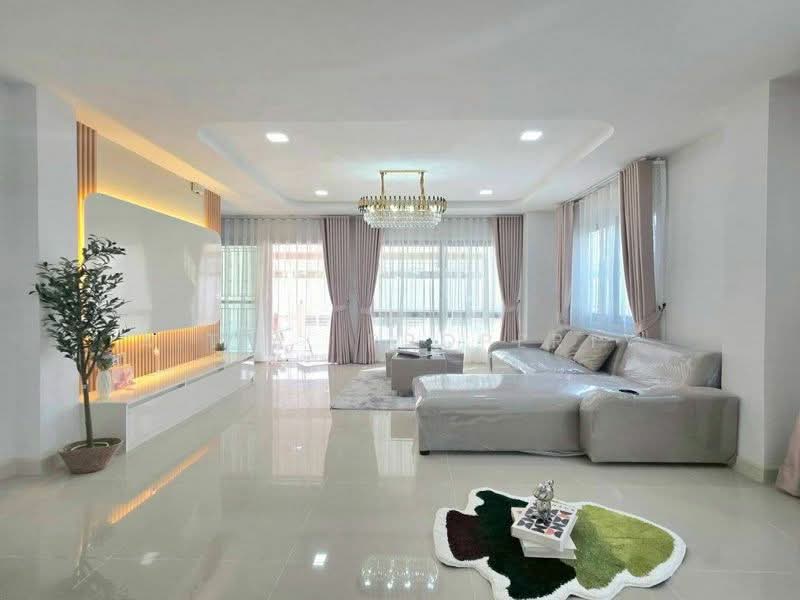 The Perfect Hill หนองมน-บางแสน, ชลบุรี, Chon Buri (Pattaya), Mhueng, Muang Chon Buri, Chon Buri (Pattaya), 3 Bedrooms, 150 sqm, Semi-Detached House (Twin House) For Sale, by A.T.A. Property, 500388664 - DDproperty.com