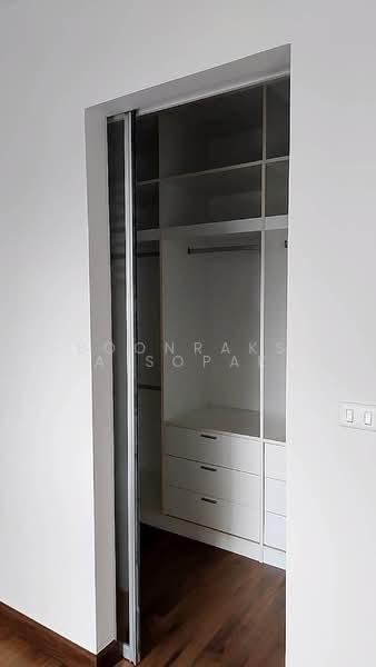 Q House Condo Sathorn, Bangkok, Thonburi Road, Khlong Ton Sai, Khlong San, Bangkok, 1 Bedroom, 47 sqm, Condo For Rent, by Boonraksa Sopak, 500388685 - DDproperty.com