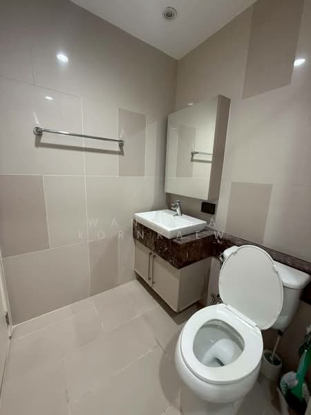 Fuse Sathorn-Taksin, Bangkok, Krung Thon Buri Road, Bang Lam Phu Lang, Khlong San, Bangkok, 1 Bedroom, 36 sqm, Condo For Rent, by Wantana Kornkaew, 500388692 - DDproperty.com