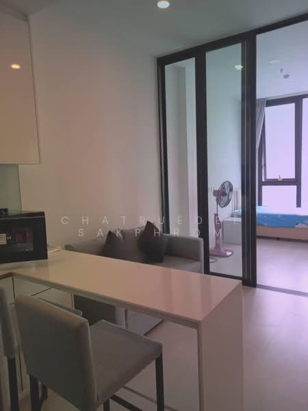 Mazarine Ratchayothin, Bangkok, Soi Phahonyothin 30, Phahonyothin Road, Chan Kasem, Chatuchak, Bangkok, 1 Bedroom, 43 sqm, Condo For Rent, by Chatruedee Sakphrom, 500388785 - DDproperty.com