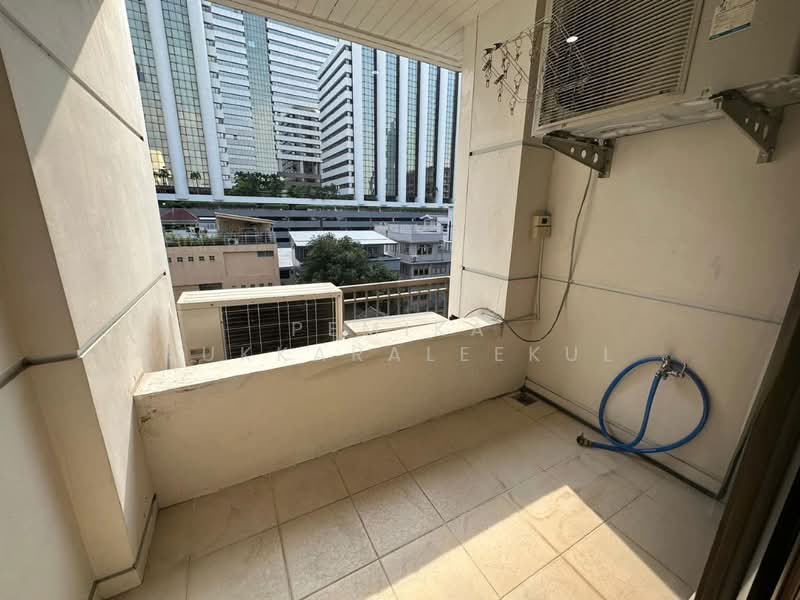 Collezio Sathorn-Pipat, Bangkok, 41 Soi Pipat 1 Silom Road, Silom, Bang Rak, Bangkok, 1 Bedroom, 41 sqm, Condo For Sale, by Pemika Aukkaraleekul, 500388786 - DDproperty.com