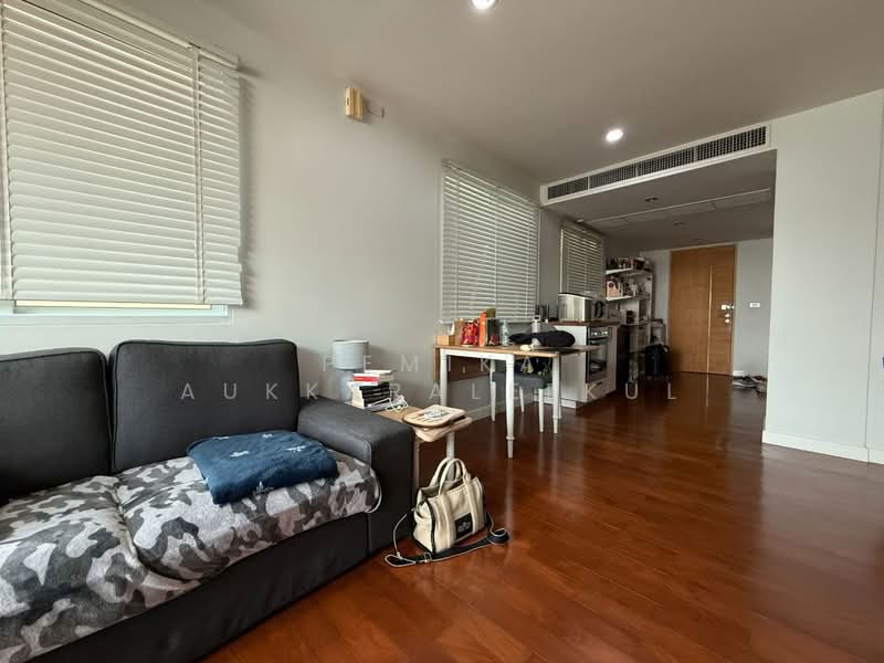 Baan Siri Silom, Bangkok, 3 Sriwiang Road, Silom, Bang Rak, Bangkok, 2 Bedrooms, 89 sqm, Condo For Sale, by Pemika Aukkaraleekul, 500388821 - DDproperty.com