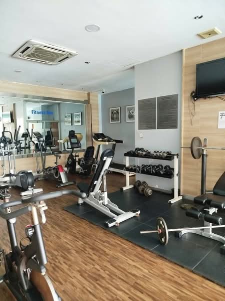 Witthayu Complex, Bangkok, 1673 New Petchaburi Road, Makkasan, Ratchathewi, Bangkok, 2 Bedrooms, 81 sqm, Condo For Rent, by Namthip Wiwatmanitsakul, 500388822 - DDproperty.com