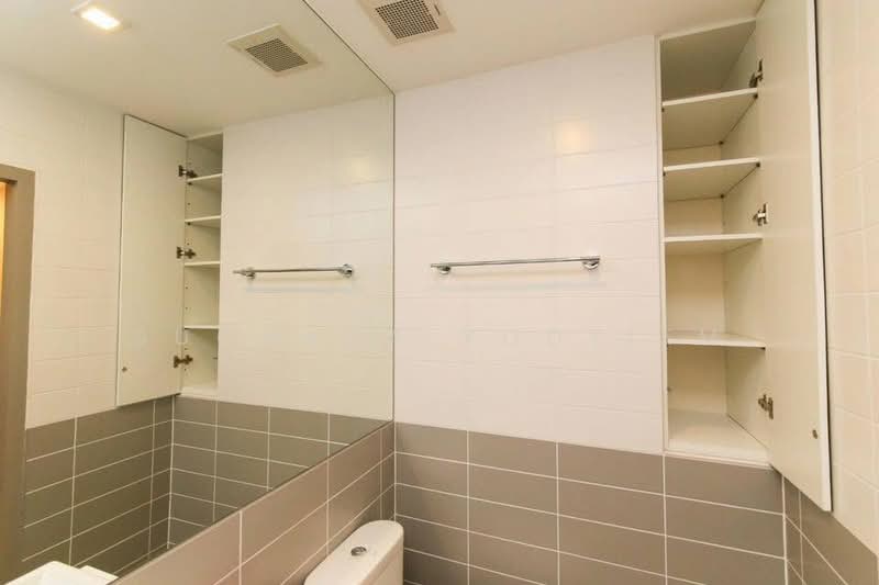 IDEO MOBI Sukhumvit 81, Bangkok, 2097 Sukhumvit Road, Bang Chak, Phra Khanong, Bangkok, 2 Bedrooms, 61 sqm, Condo For Sale, by Suchada Yodyiem, 500388836 - DDproperty.com