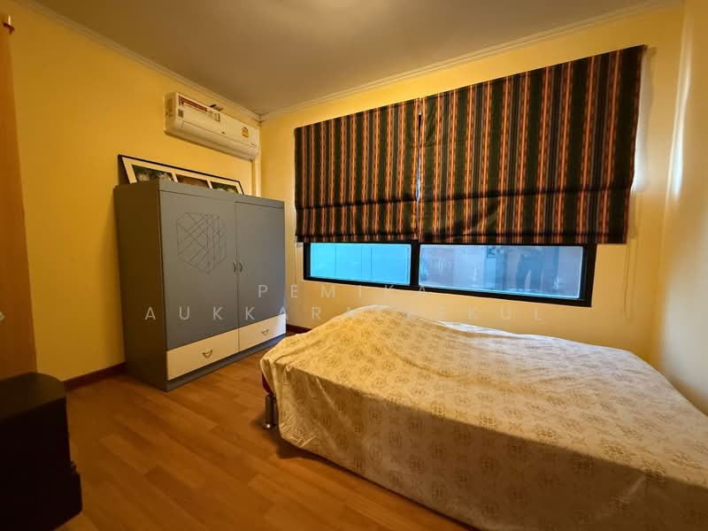 Lumpini Place Rama 4-Sathorn, Bangkok, 164 Soi Sri Bamphen, Chong Nonsi, Yan Nawa, Bangkok, 2 Bedrooms, 60 sqm, Condo For Sale, by Pemika Aukkaraleekul, 500388841 - DDproperty.com