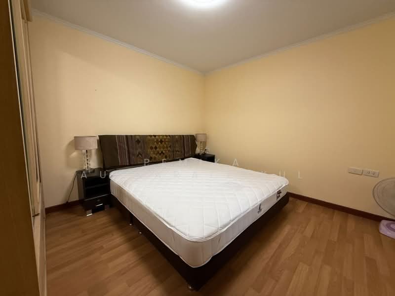 Lumpini Place Rama 4-Sathorn, Bangkok, 164 Soi Sri Bamphen, Chong Nonsi, Yan Nawa, Bangkok, 2 Bedrooms, 60 sqm, Condo For Sale, by Pemika Aukkaraleekul, 500388841 - DDproperty.com