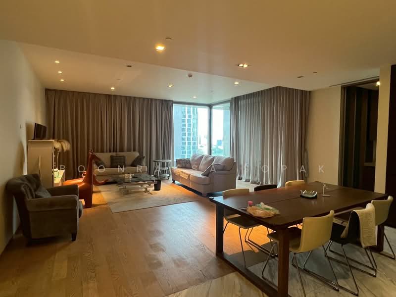 Saladaeng One, Bangkok, Sala Daeng 1 Alley, Silom, Bang Rak, Bangkok, 4 Bedrooms, 226 sqm, Condo For Rent, by Boonraksa Sopak, 500388843 - DDproperty.com