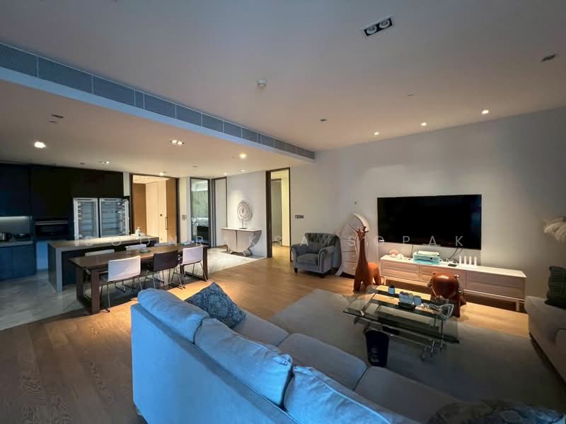Saladaeng One, Bangkok, Sala Daeng 1 Alley, Silom, Bang Rak, Bangkok, 4 Bedrooms, 226 sqm, Condo For Rent, by Boonraksa Sopak, 500388843 - DDproperty.com