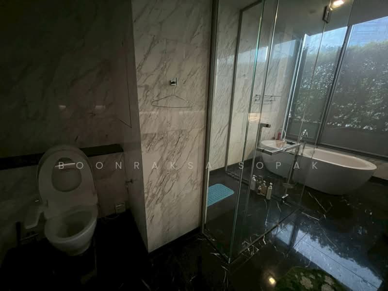 Saladaeng One, Bangkok, Sala Daeng 1 Alley, Silom, Bang Rak, Bangkok, 4 Bedrooms, 226 sqm, Condo For Rent, by Boonraksa Sopak, 500388843 - DDproperty.com