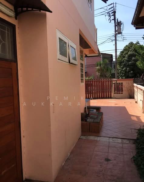 บ้าน 3-ห้องนอน, กรุงเทพ, ลาดพร้าว, กรุงเทพ, 200 ตร.ม., บ้านเดี่ยว ขาย, โดย Pemika Aukkaraleekul, 500388912 - DDproperty.com