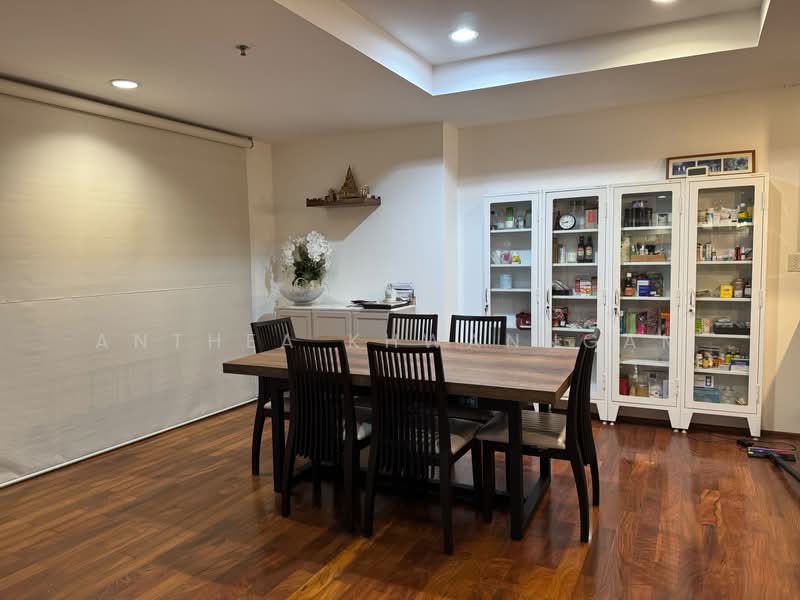 Urbana Langsuan, Bangkok, 55 Langsuan Road, Lumphini, Pathum Wan, Bangkok, 3 Bedrooms, 300 sqm, Condo For Sale, by Anthea Khwanngam, 500388936 - DDproperty.com