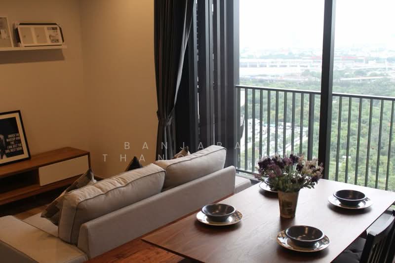 The Line Jatujak-Mochit, Bangkok, Phaholyothin Road, Jom Phon, Chatuchak, Bangkok, 2 Bedrooms, 60 sqm, Condo For Rent, by Banjarat Thanomchat, 500388943 - DDproperty.com
