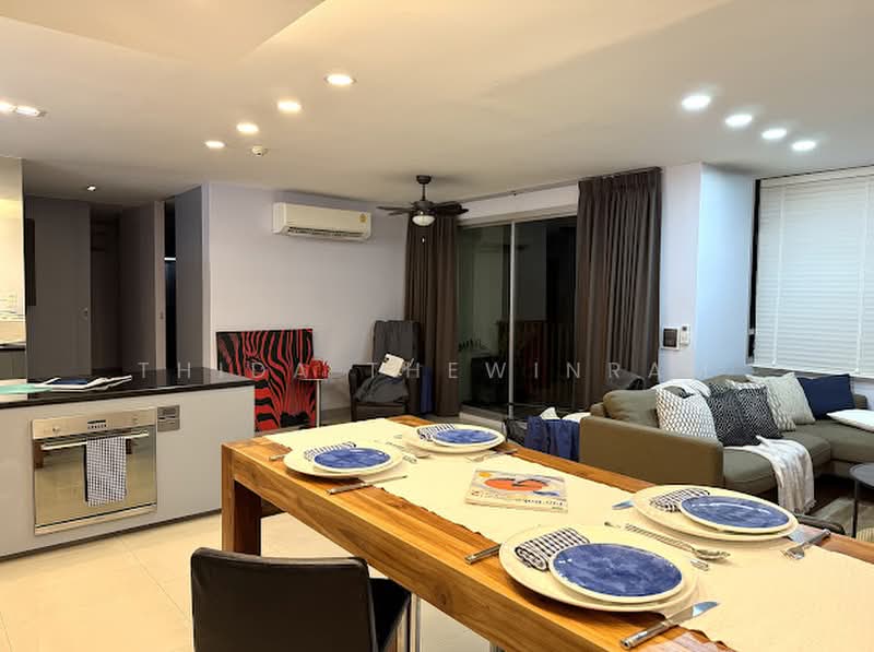 The Clover Thonglor Residence, Bangkok, Soi Sukhumvit 55, Khlong Tan Nua, Watthana, Bangkok, 3 Bedrooms, 115 sqm, Condo For Rent, by Thida Thewinram, 500388956 - DDproperty.com