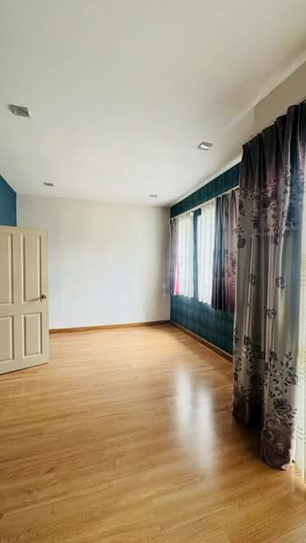 Golden Town Rattanathibet – Bang Phlu BTS Station, Nonthaburi, Bang Kruai-Sai Noi Road, Bang Rak Yai, Bang Bua Thong, Nonthaburi, 4 Bedrooms, 131 sqm, Townhouse For Sale, by ธัญพัฒน์ วิวิธวรรธ์, 500388976 - DDproperty.com