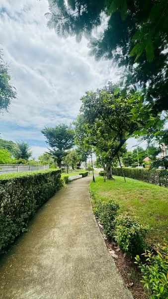 Golden Town Rattanathibet – Bang Phlu BTS Station : โกลเด้น ทาวน์ รัตนาธิเบศร์ – สถานีรถไฟฟ้าบางพลู, นนทบุรี, ถนนบางกรวย-ไทรน้อย, บางรักใหญ่, บางบัวทอง, นนทบุรี, 131 ตร.ม., ทาวน์เฮ้าส์ ขาย, โดย ธัญพัฒน์ วิวิธวรรธ์, 500388976 - DDproperty.com
