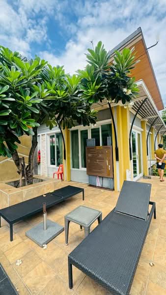 Golden Town Rattanathibet – Bang Phlu BTS Station : โกลเด้น ทาวน์ รัตนาธิเบศร์ – สถานีรถไฟฟ้าบางพลู, นนทบุรี, ถนนบางกรวย-ไทรน้อย, บางรักใหญ่, บางบัวทอง, นนทบุรี, 131 ตร.ม., ทาวน์เฮ้าส์ ขาย, โดย ธัญพัฒน์ วิวิธวรรธ์, 500388976 - DDproperty.com