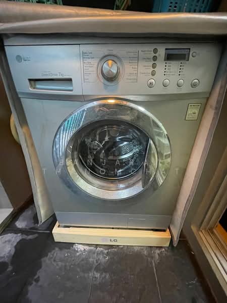A Space Hideaway Asoke-Ratchada, Bangkok, 622 Asoke-Dindang, Din Daeng, Bangkok, 1 Bedroom, 35 sqm, Condo For Sale, by Banjarat Thanomchat, 500388979 - DDproperty.com