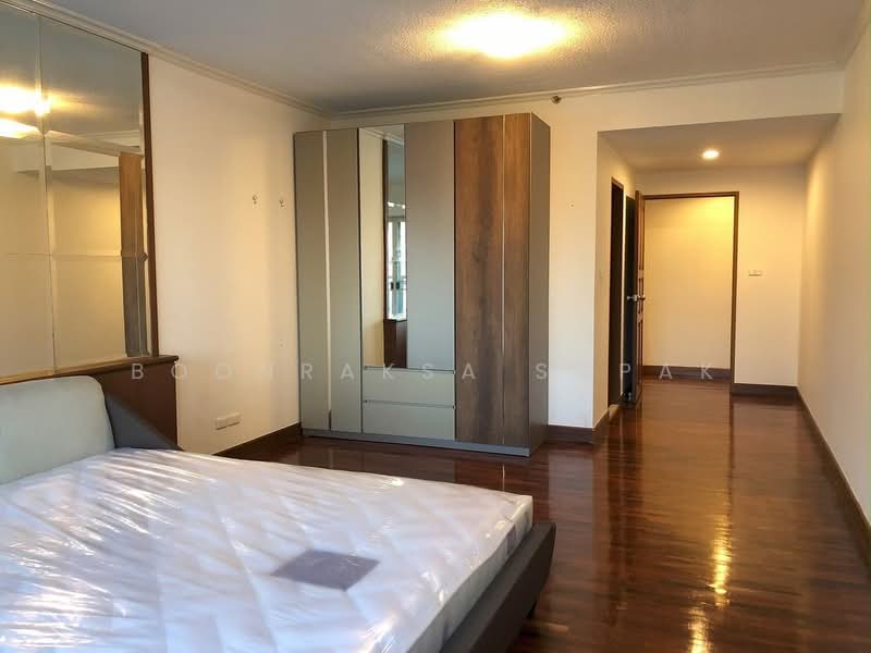 Sathorn Park Place, Bangkok, 27 Sathorn, Thung Maha Mek, Sathon, Bangkok, 2 Bedrooms, 236 sqm, Condo For Rent, by Boonraksa Sopak, 500388996 - DDproperty.com