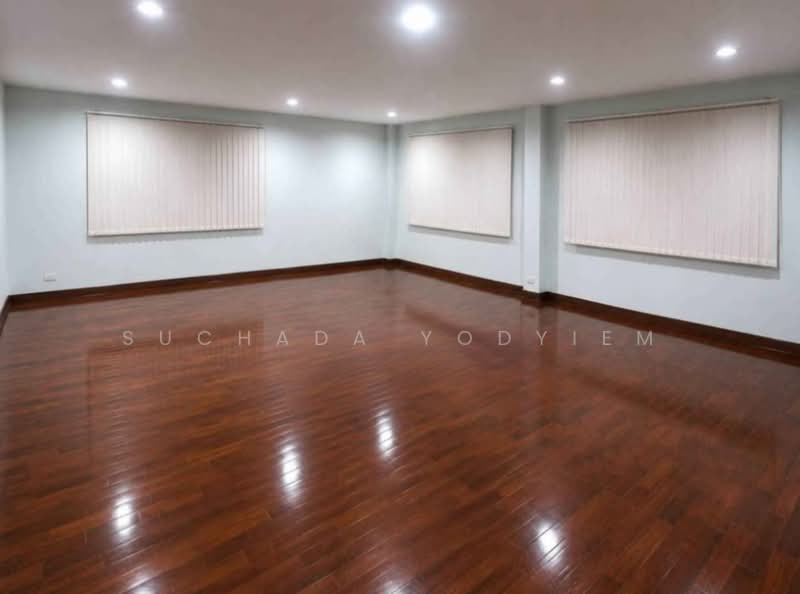 5-BR Townhouse, Bangkok, Samsen Nai, Phaya Thai, Bangkok, 5 Bedrooms, 600 sqm, Townhouse For Sale, by Suchada Yodyiem, 500389018 - DDproperty.com