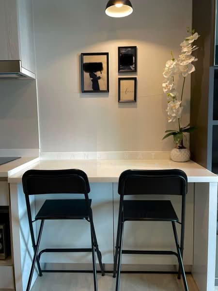 Life One Wireless, Bangkok, 1 Wireless Road, Lumphini, Pathum Wan, Bangkok, Studio, 28 sqm, Condo For Rent, by Banjarat Thanomchat, 500389027 - DDproperty.com
