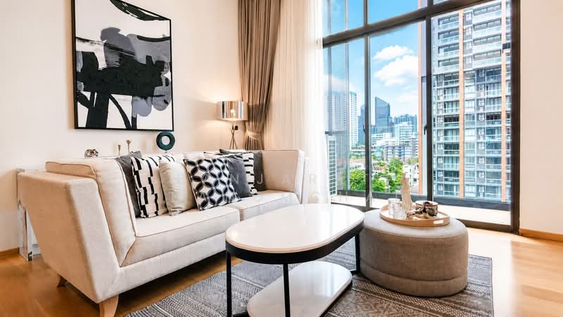 Siamese Exclusive Sukhumvit 31, Bangkok, 75 Soi Sukhumvit 31, Khlong Tan Nua, Watthana, Bangkok, 1 Bedroom, 70 sqm, Condo For Rent, by Banjarat Thanomchat, 500389053 - DDproperty.com