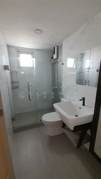 Lumpini Place Water Cliff, Bangkok, Soi Sathu Pradit 19 Yeak 10, Chong Nonsi, Yan Nawa, Bangkok, 3 Bedrooms, 82 sqm, Condo For Sale, by Chananya Watanapa, 500389055 - DDproperty.com