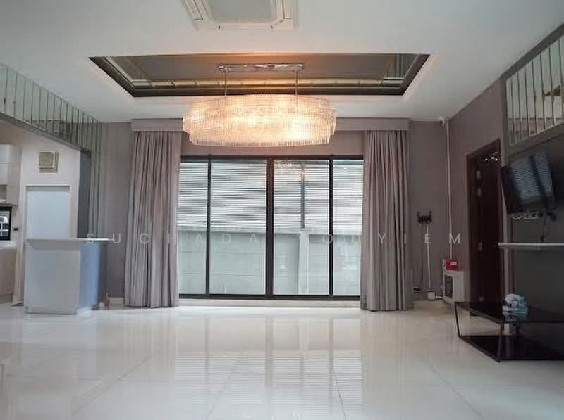 undefined, Bangkok, Phlapphla, Wang Thonglang, Bangkok, 5 Bedrooms, 434 sqm, Single Detached House For Sale, by Suchada Yodyiem, 500389068 - DDproperty.com