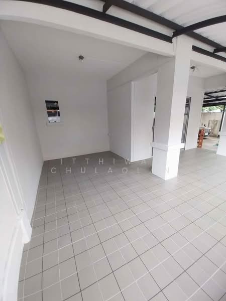 Pruksa 28/1, Samut Prakan, Praksa Road, Phreak Sa Mai, Muang Samut Prakarn, Samut Prakan, 3 Bedrooms, 198 sqm, Semi-Detached House (Twin House) For Sale, by Itthiwat Chulaolan, 500389072 - DDproperty.com