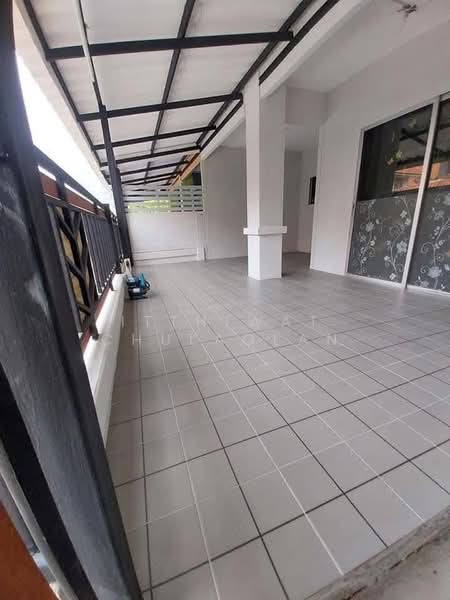 Pruksa 28/1, Samut Prakan, Praksa Road, Phreak Sa Mai, Muang Samut Prakarn, Samut Prakan, 3 Bedrooms, 198 sqm, Semi-Detached House (Twin House) For Sale, by Itthiwat Chulaolan, 500389072 - DDproperty.com